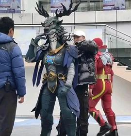 铠甲勇士6 图2