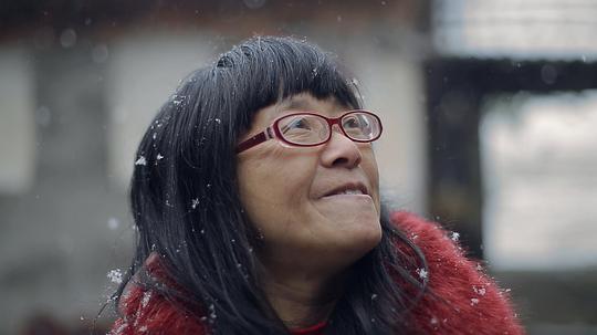 央視9搖搖晃晃的人間