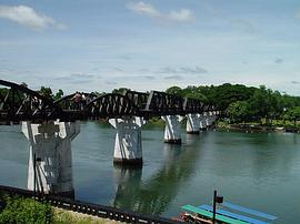 桂河大桥在线观看完整版免费 图3