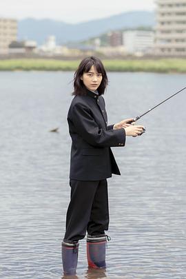 日本电影养鱼的男主叫什么 图6