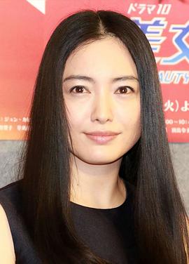 美女與男子 圖5