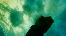 海洋深处1999年电影 图4