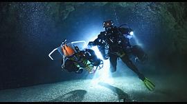 一部山洞潜水的电影 图2