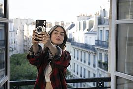艾米丽在巴黎 第二季 图3