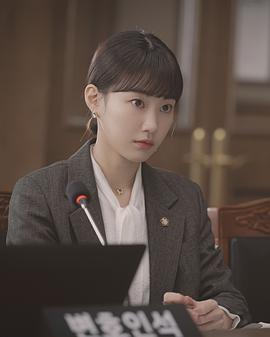 韩剧女主角是律师的电视剧 图6