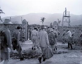 死亡集中營(yíng) 圖1