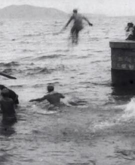 海水浴 圖1
