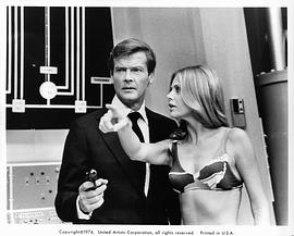 007金枪人电影免费观看 图6