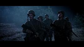 美国大兵打幽灵的电影 图5