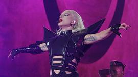 Lady Gaga：神彩巡回演唱会 图1