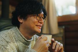 走投无路的原偶像，选择与完全陌生的大叔一起生活 图7