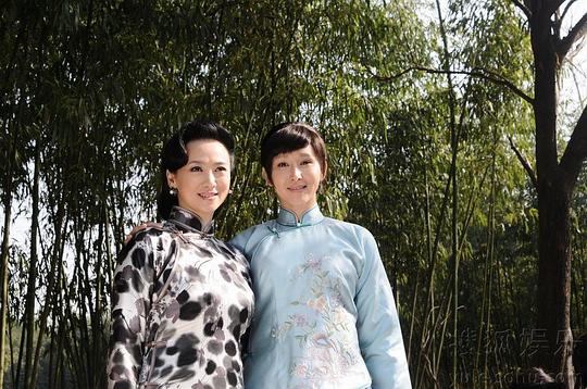 淚灑女人花吻唐夫人是哪一集